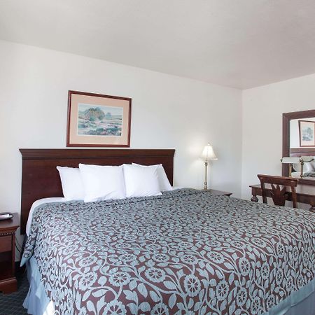 Days Inn By Wyndham Orange Anaheim Luaran gambar